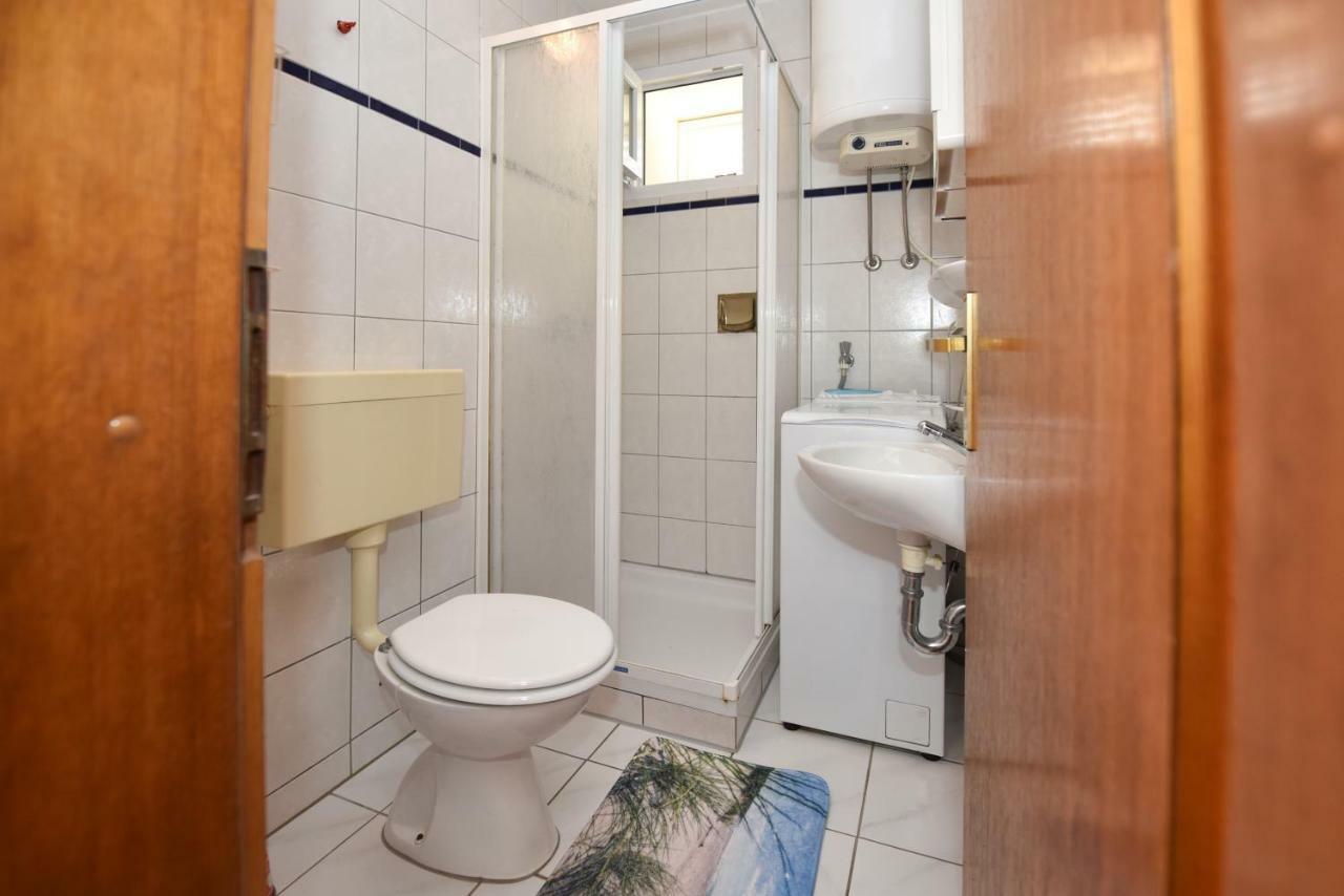 Apartment Tinateo, Gajac Novalja Exteriör bild